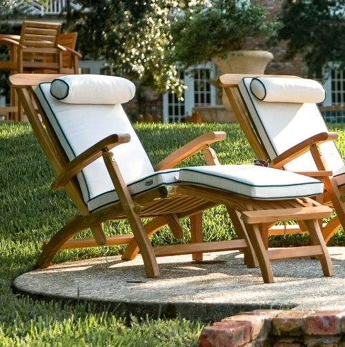 Bee Teak Steamer Chair