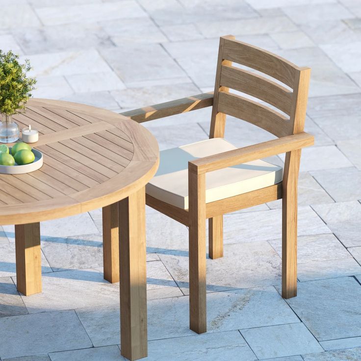 Tempur Minimalist Teak Chair