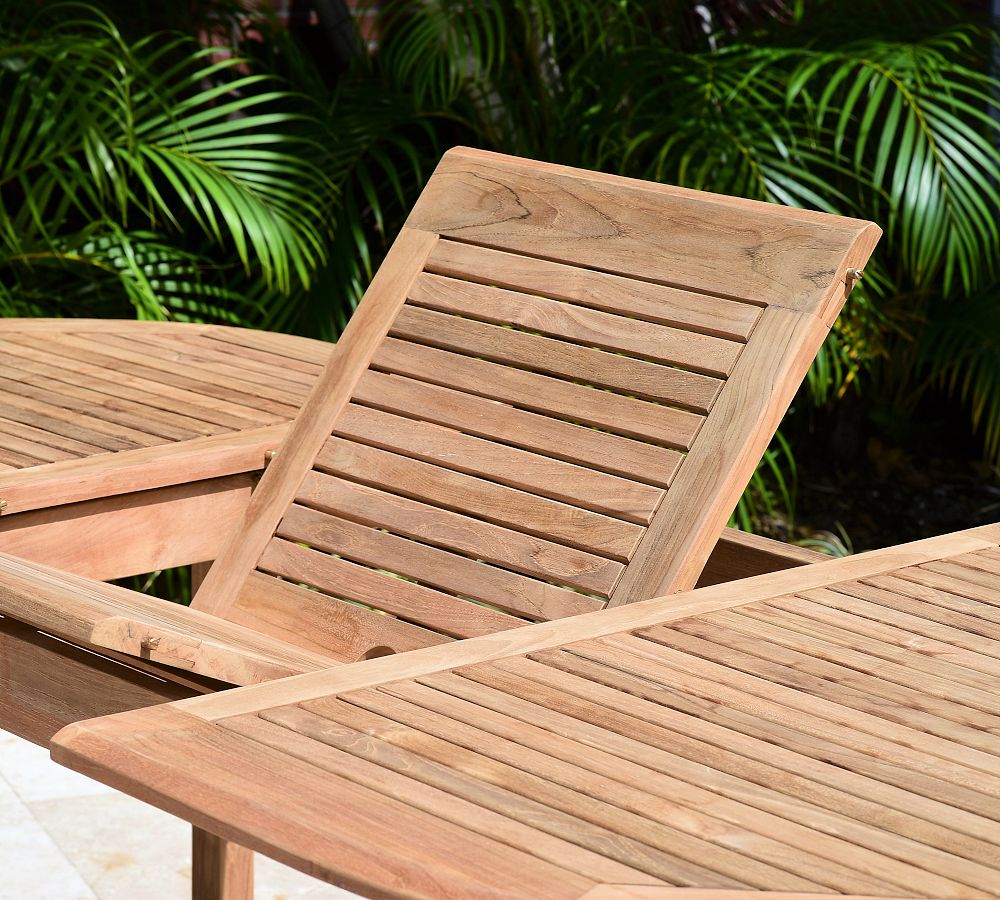 Authy Oval Table Detail