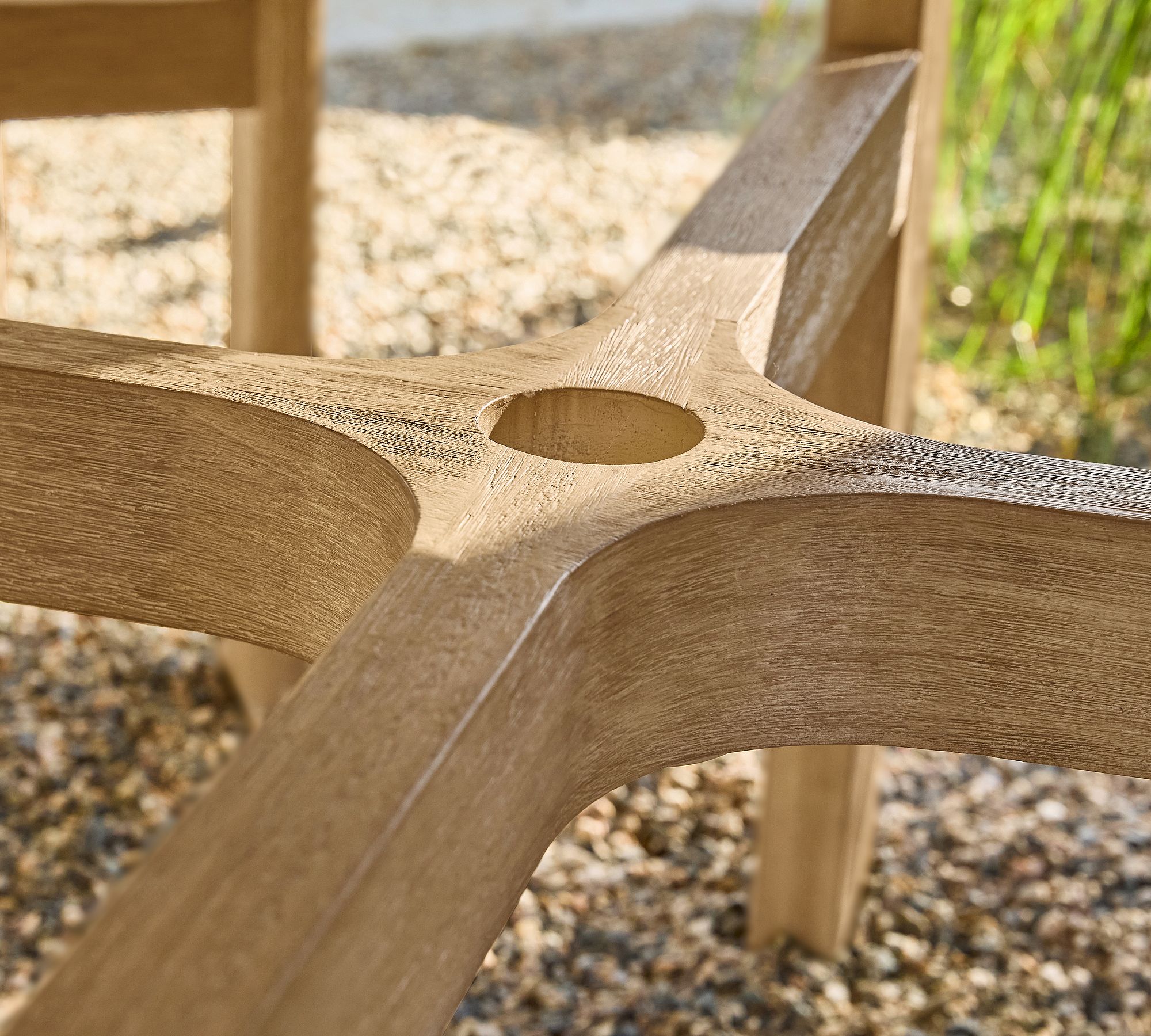 Prana Teak Table Leg Connection